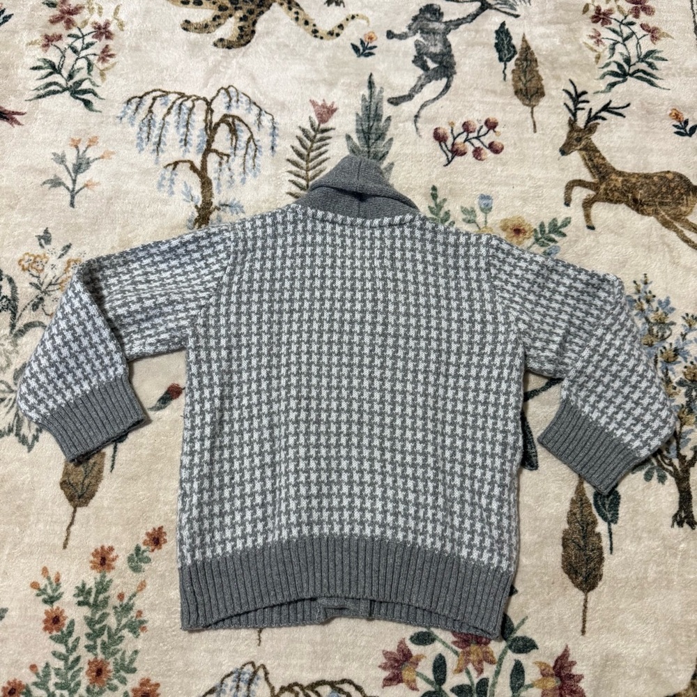 Sovereign code grey button down Kids Cardigan 2T - Picture 3 of 6